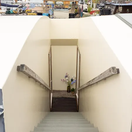 Boat - A Unique Houseboat In 3* Amsterdam