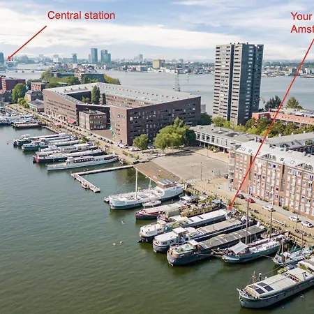 Boat - A Unique Houseboat In Πανσιόν